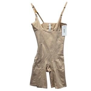 SPANX Open Bust Mid Thigh Bodysuit Soft Nude Size XL TG 10244R Shaping